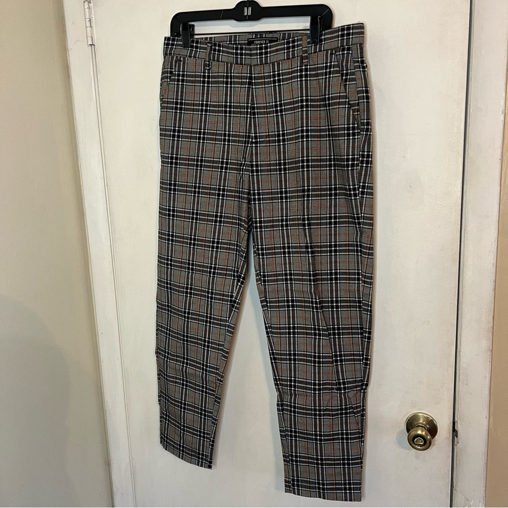 Forever 21 Black and Brown Checkered Pants Tailored Fit